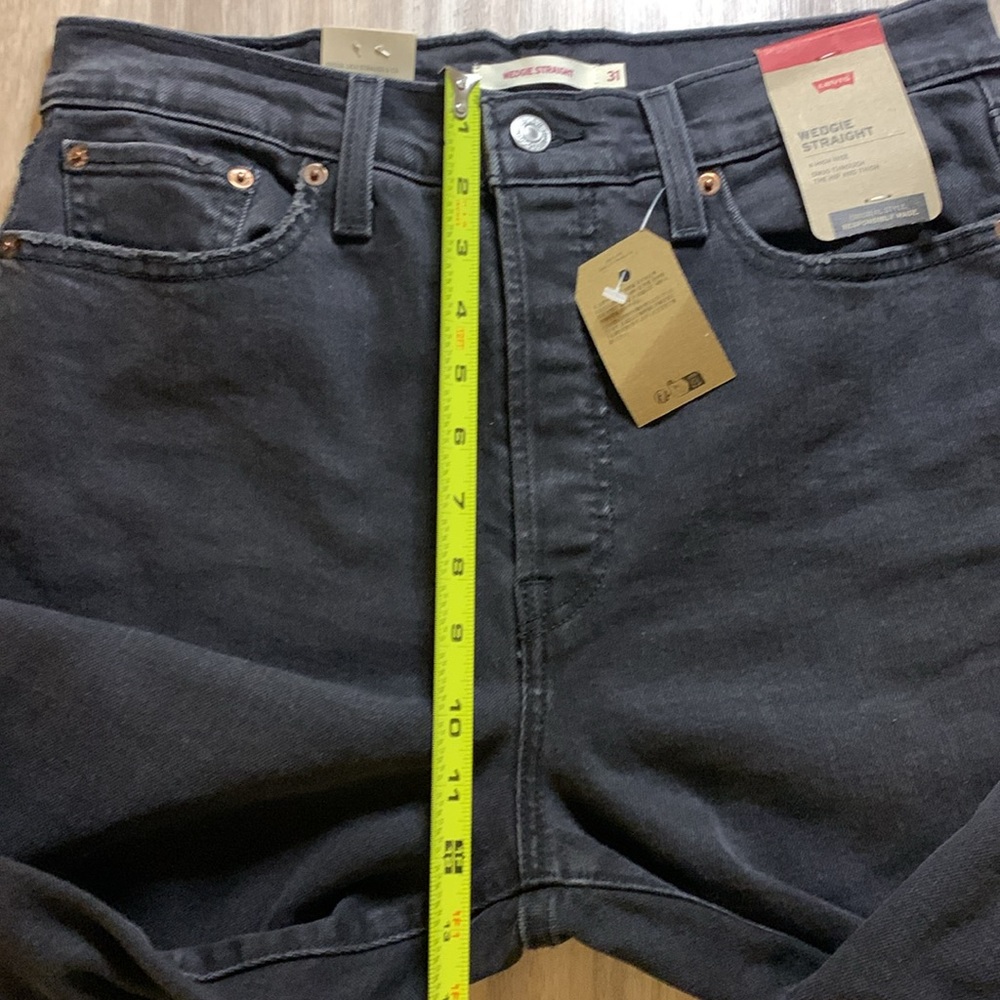 Levi's Black Straight Leg Women's Jeans - Picture 10 of 13